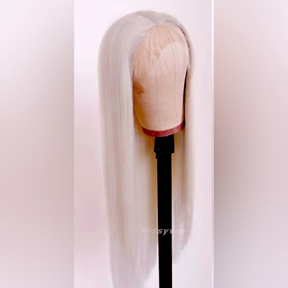22inches and can apply heat soft and easy to put on